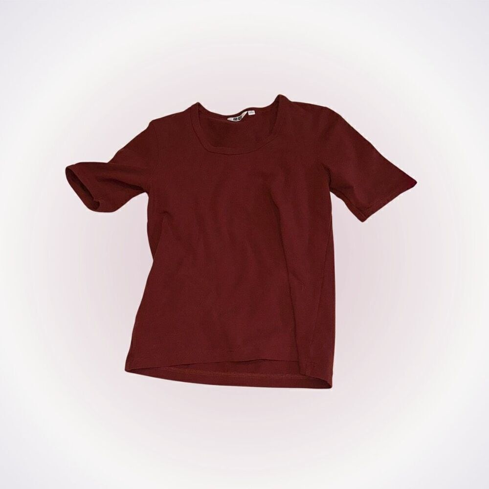 Uniqlo brick red scoop neck short sleeve top | Sz S